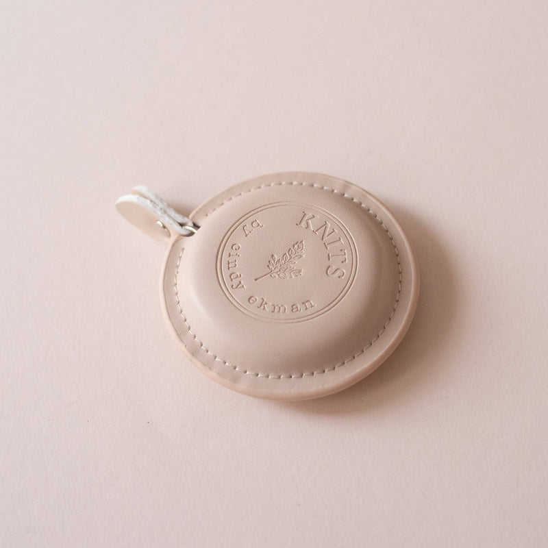 KNITS PU measuring tape by Cindy Ekman