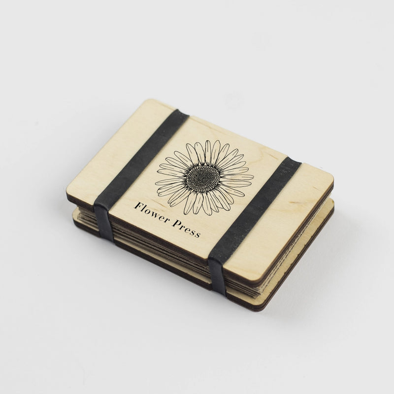 Pocket Flower Press - Line by Studio Wald