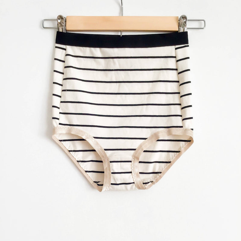 Median Knickers Sewing Pattern by Sophie Hines (PAPER)