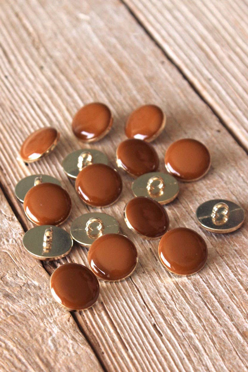 Chic Caramel Button by Eglantine et Zoé