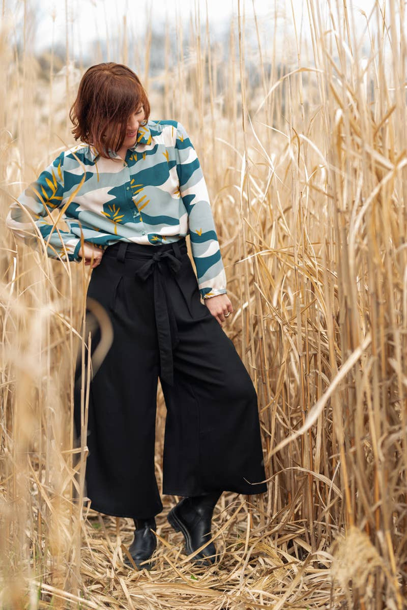 Viscose Twill in Black Licorice by Eglantine et Zoé