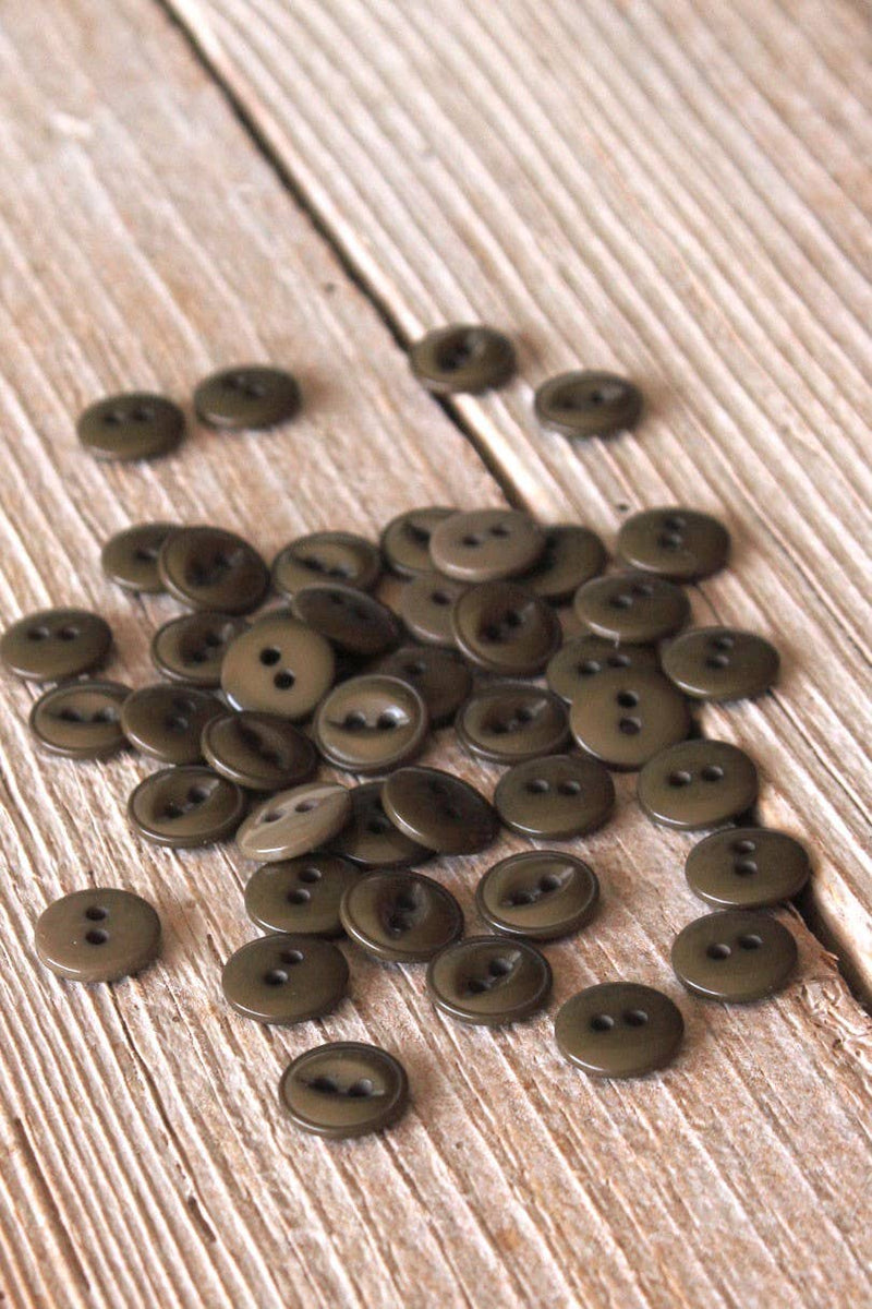 Khaki Essential Button by Eglantine et Zoé