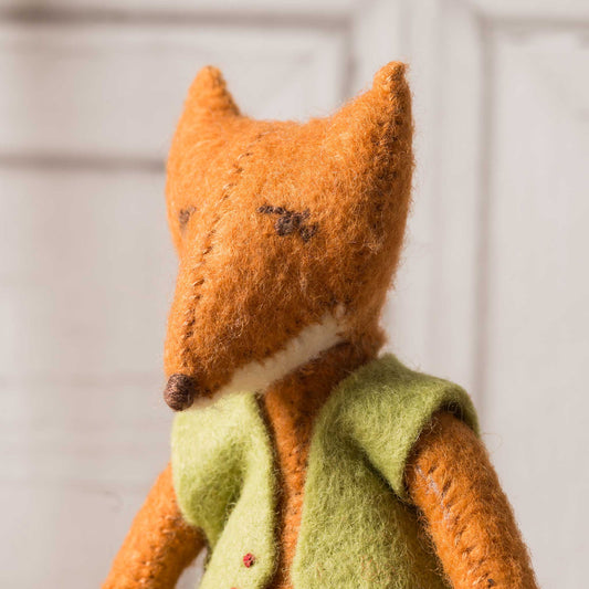 Fergus Fox Felt Craft Kit by Corinne Lapierre Limited