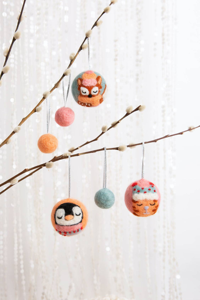 Animal Christmas Baubles Needle Felting Kit | Christmas Craft Kit by Hawthron Handmade