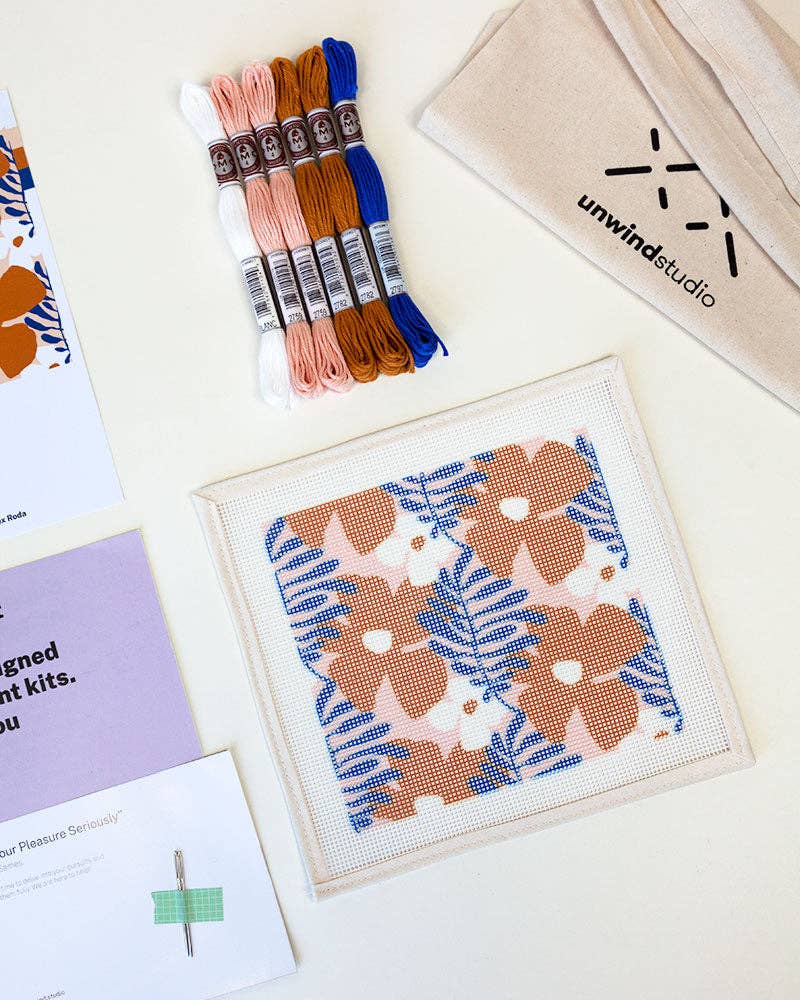 Royan Sunglasses Case (double sided) Needlepoint Kit by Álex Roda