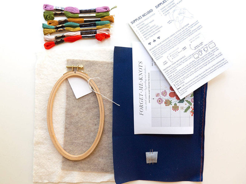 Forget-Me-Knots Kit by Junebug & Darlin