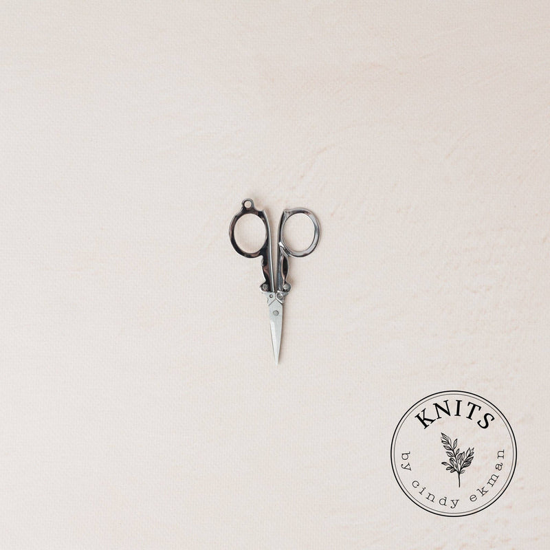 Foldable scissors