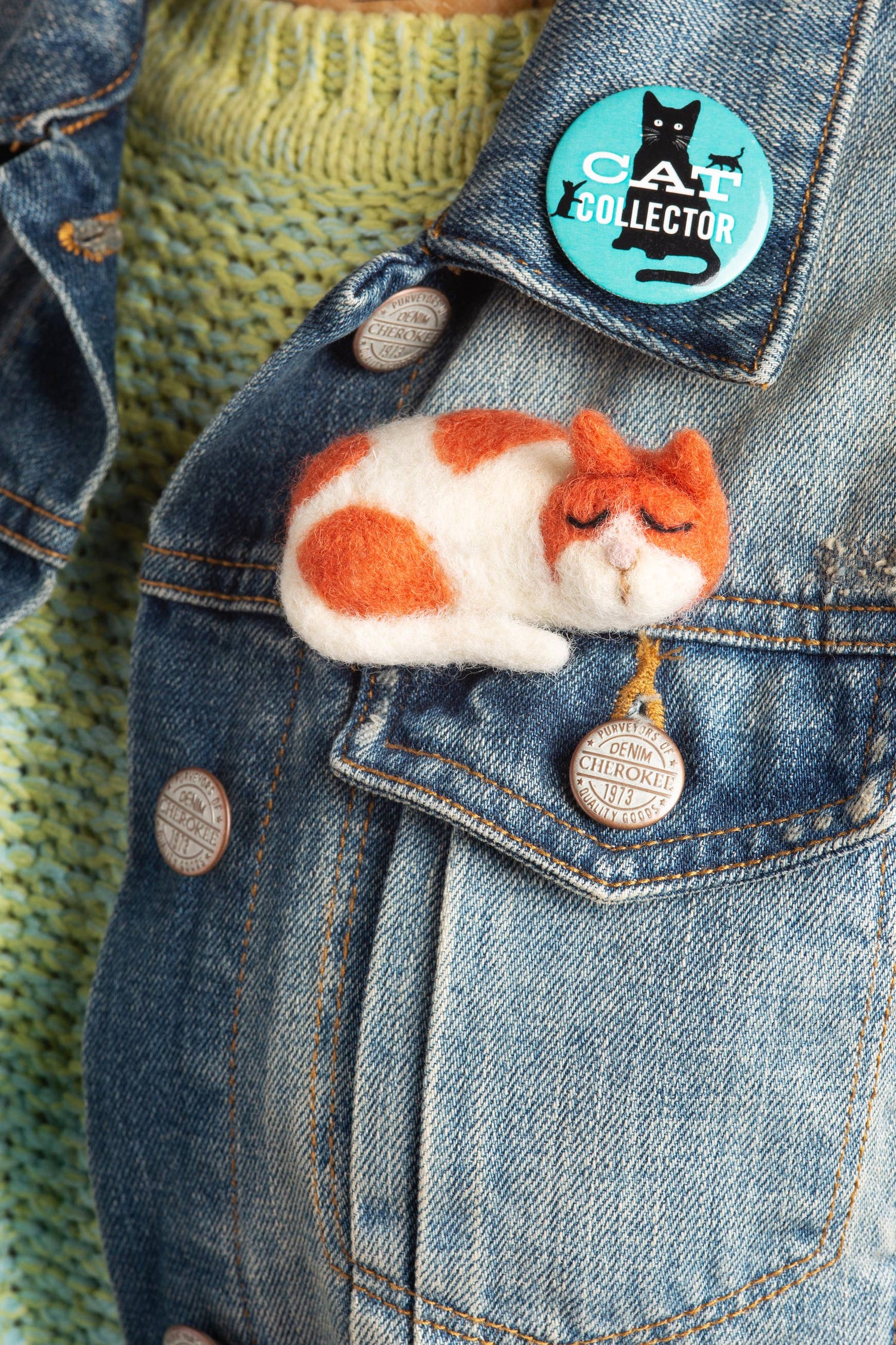 Cat Brooch Needle Felting Kit | Complete Craft Kit by Hawthorn Handmade