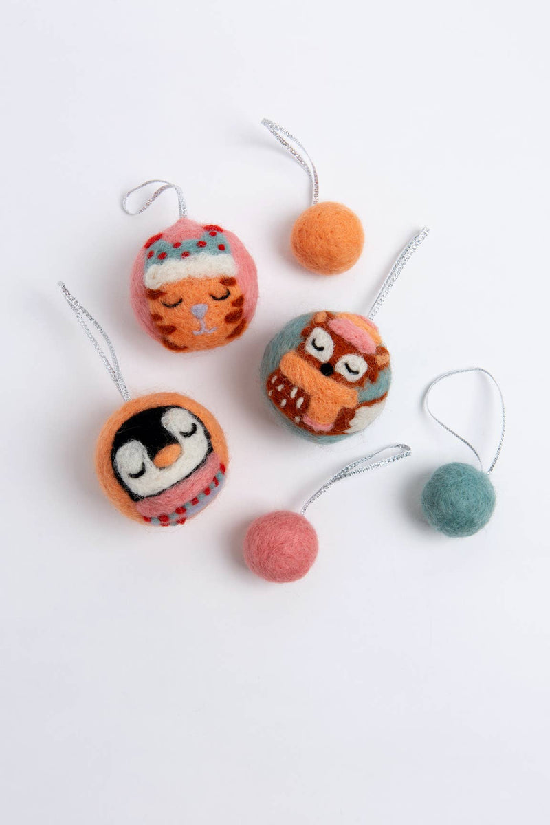 Animal Christmas Baubles Needle Felting Kit | Christmas Craft Kit by Hawthron Handmade