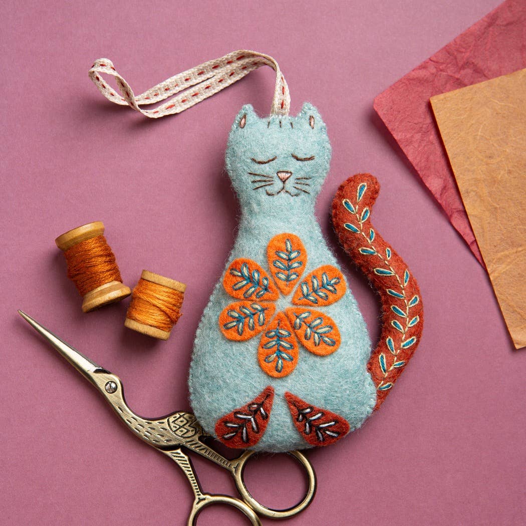 Folk Cat Felt Craft Mini Kit by Corinne Lapierre Limited