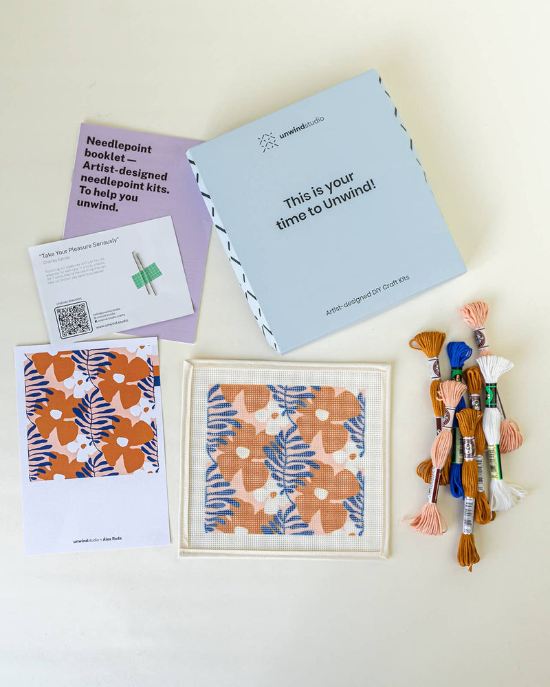 Royan Sunglasses Case (double sided) Needlepoint Kit by Álex Roda