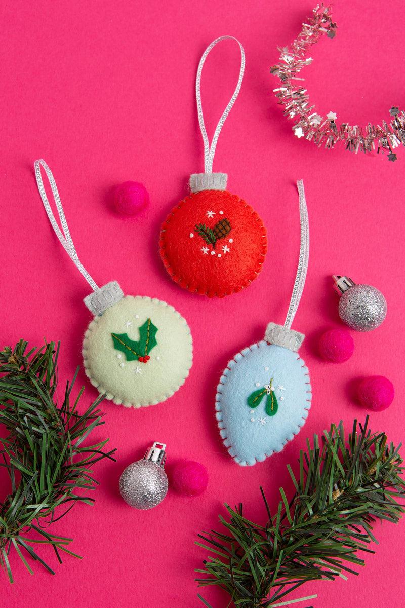 Christmas Baubles Felt Craft Kit | Christmas Craft Kit by Hawthron Handmade