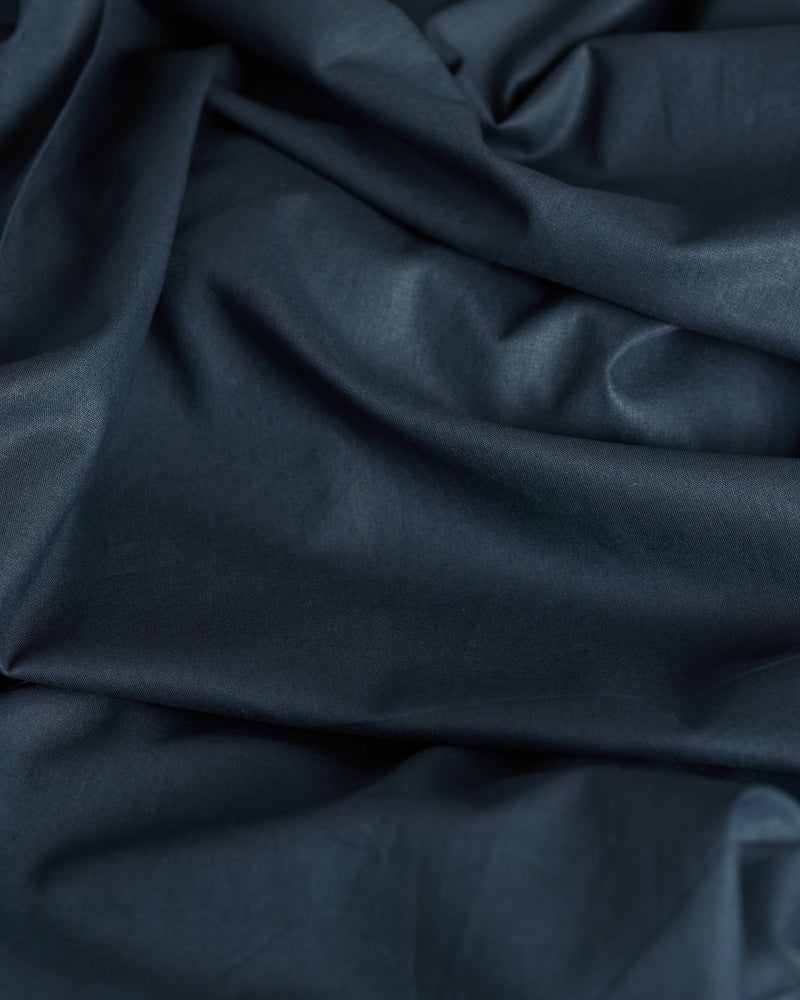 Essex Yarn-Dyed Classic Wovens in Navy