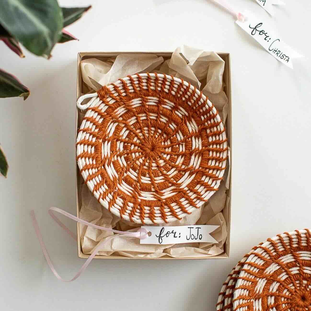 Jojo Jewelry Dishes Kit (Makes 5) by Flax & Twine