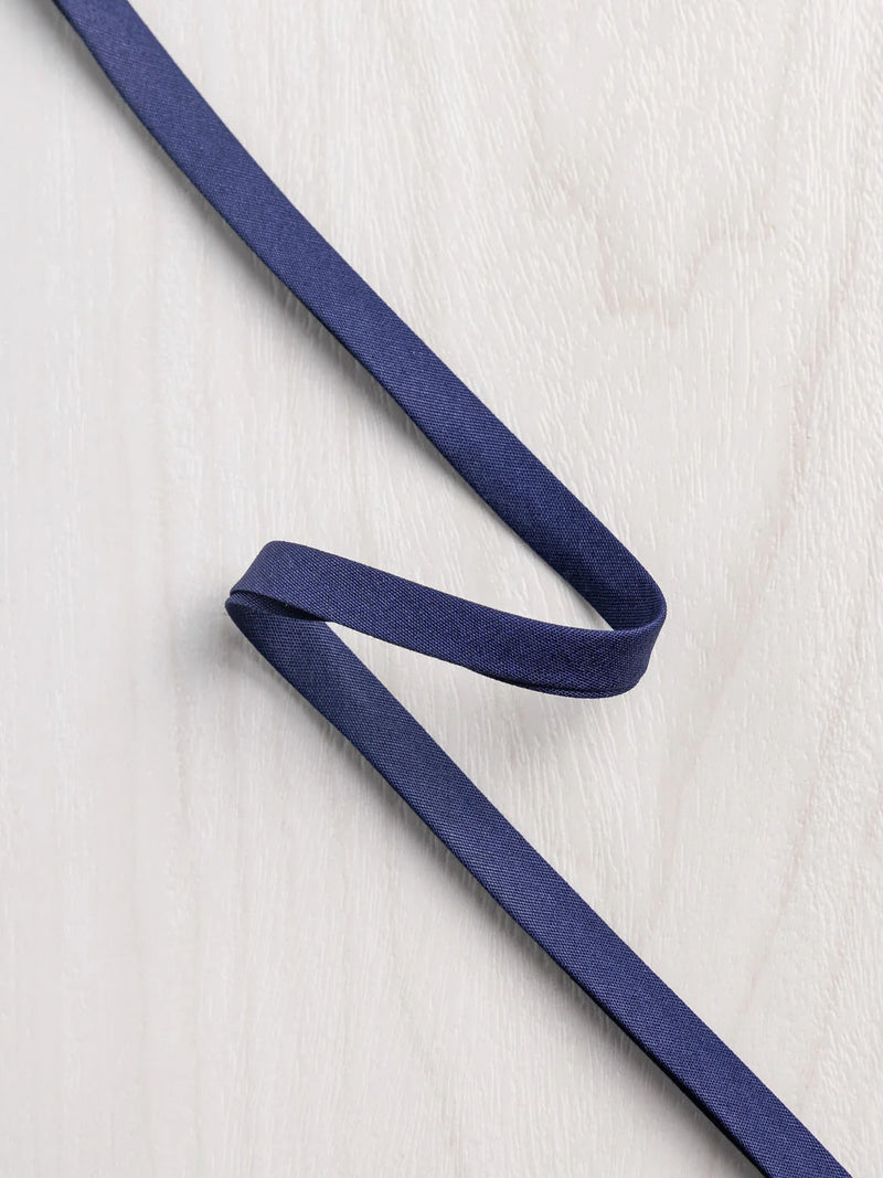 Double-Fold Cotton Poplin Bias Tape - 10 mm (3/8") wide - Navy by Core Fabrics