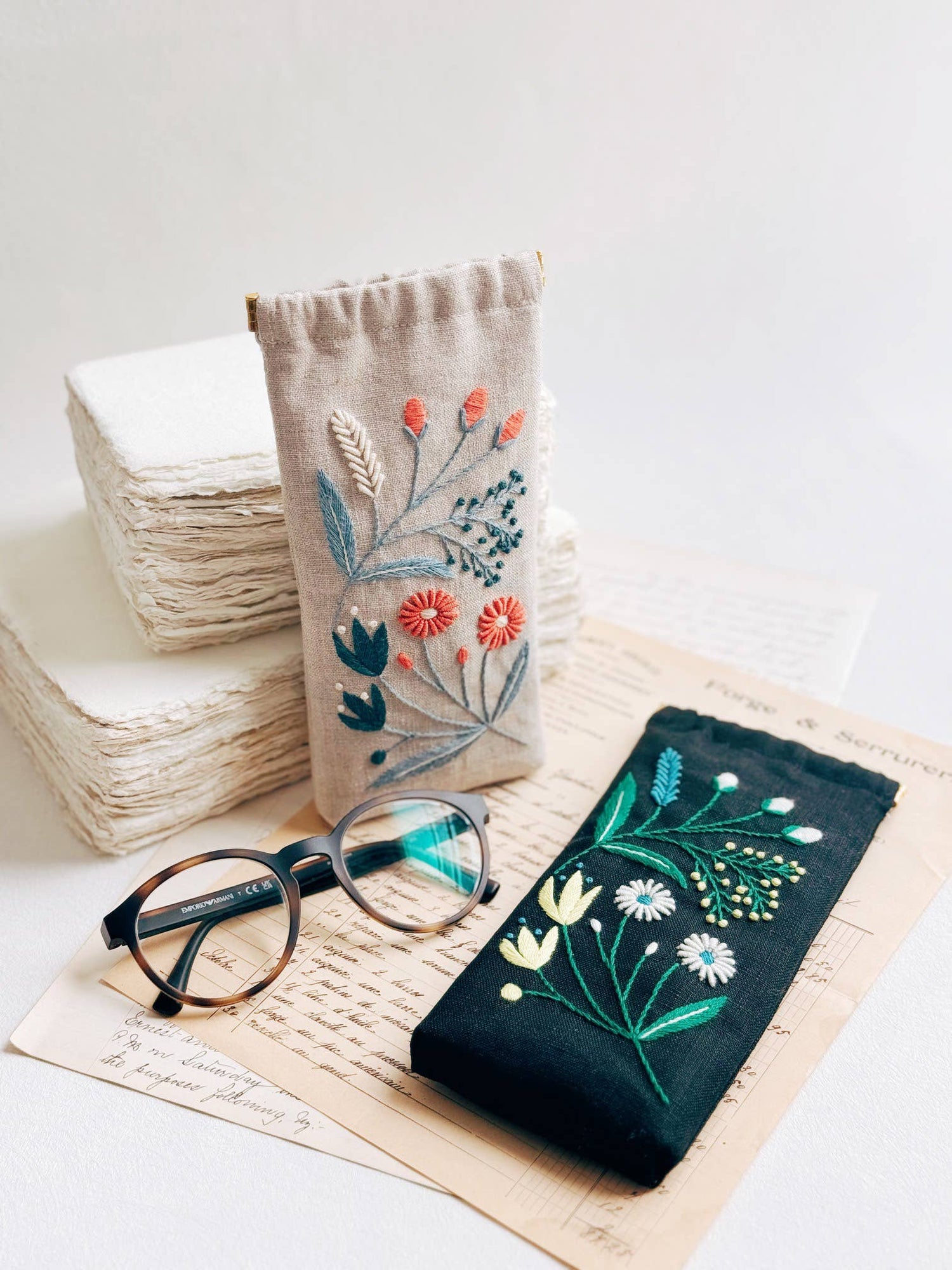 Wildflower Eyeglass Case Kit designed by Alice Makabe
