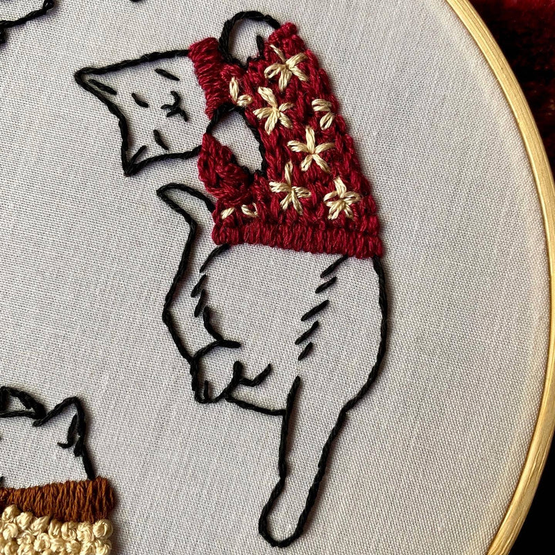 Cozy Sweater Kitties Craft DIY Embroidery Kit