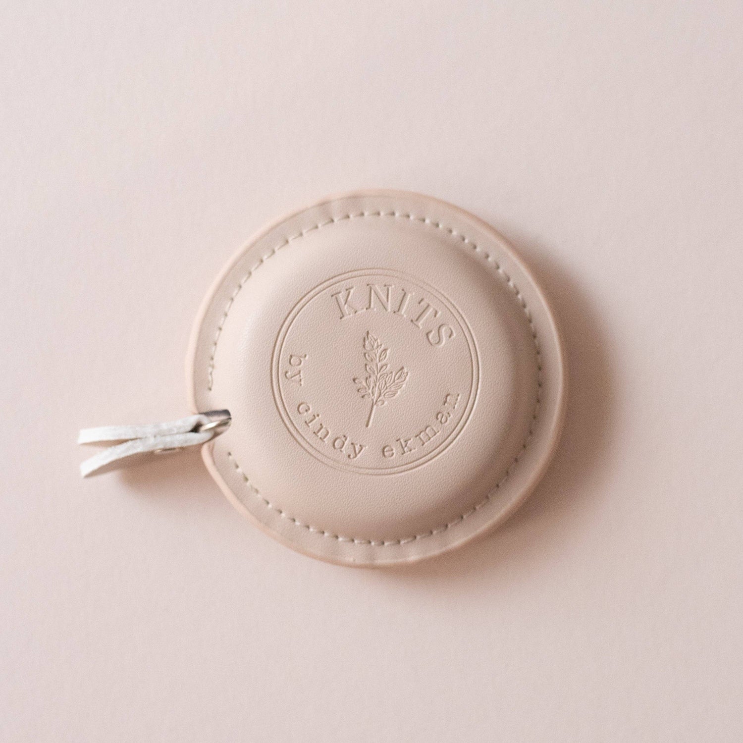 KNITS PU measuring tape by Cindy Ekman