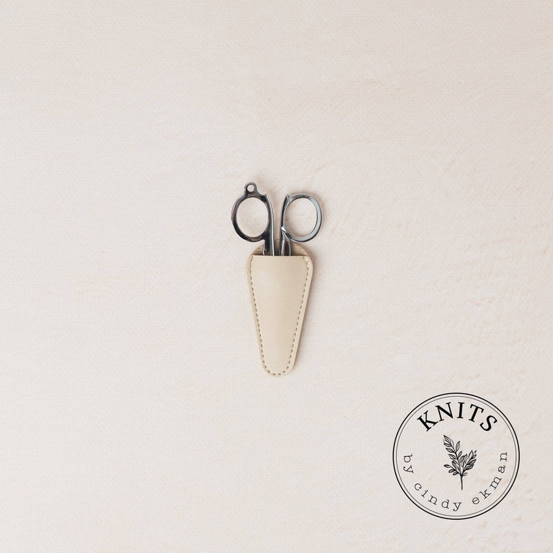 Foldable scissors