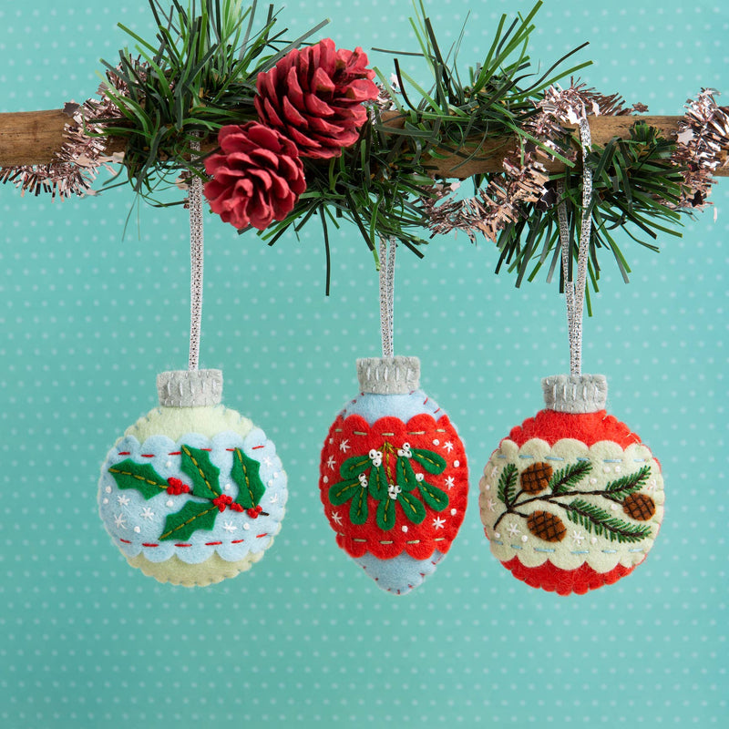 Christmas Baubles Felt Craft Kit | Christmas Craft Kit by Hawthron Handmade