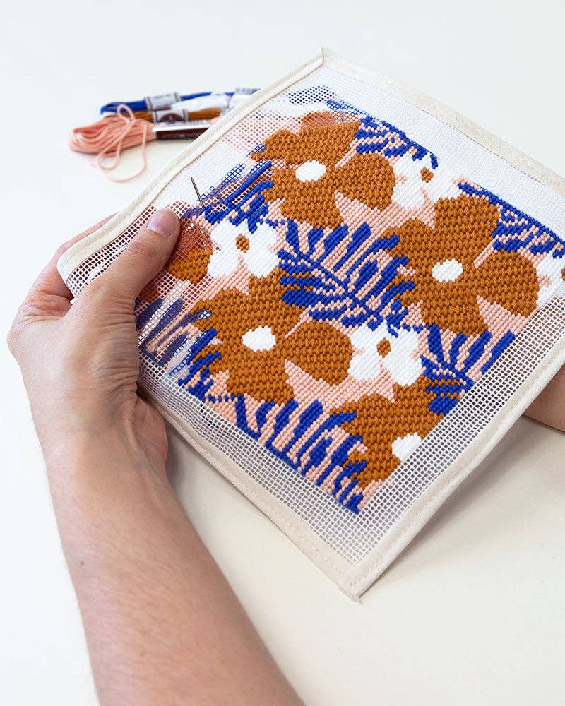 Royan Sunglasses Case (double sided) Needlepoint Kit by Álex Roda