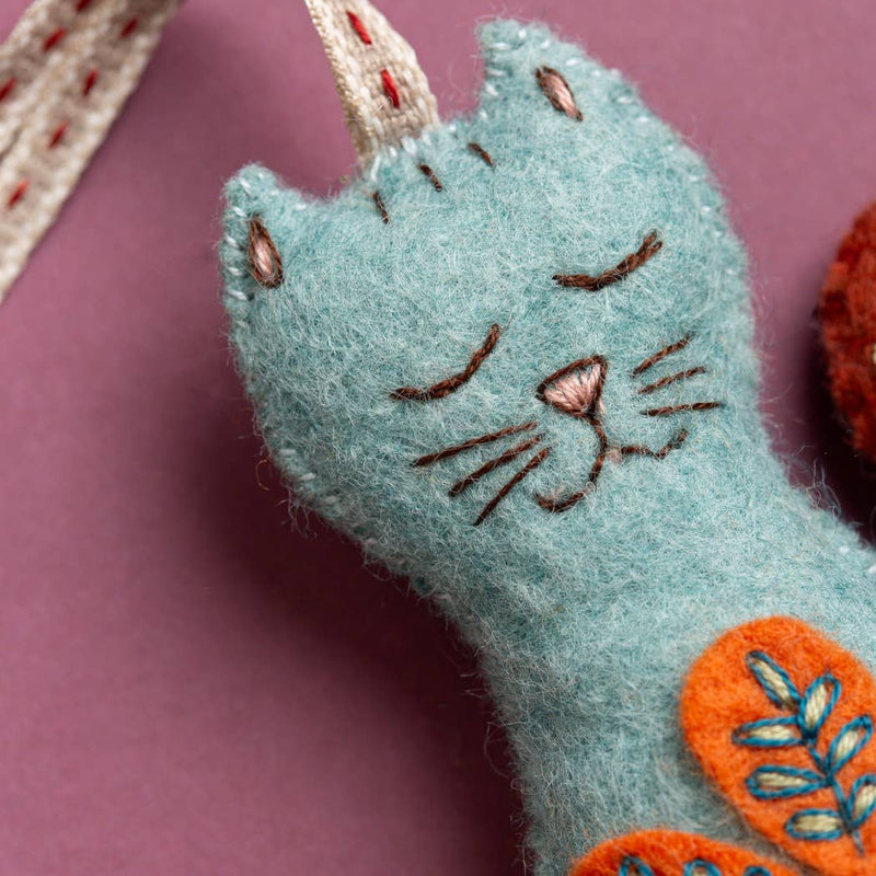 Folk Cat Felt Craft Mini Kit by Corinne Lapierre Limited